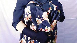 Muslim Hijabi Beautiful Housewife Fucking with Neighbor - With Clear Hindi Audio