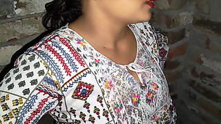 Beautiful Indian Bhabhi Got Hardcore Fucked by the Neighbor on the Terrace at Night, Sucked His Cock and Creampie in Pussy Part