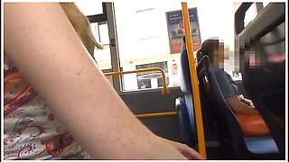 Subes Teenymadchen Fangt Im Bus An Meinen Schwanz Zu Lutschen