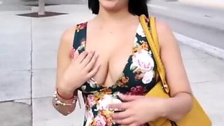 Sexy Latina Loves Cash
