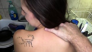 Ashlynn Taylor – Bratty Sister Gets Load Washing Dishes