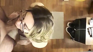 Bonus: Blowjob in Pantyhose