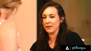 Girlsway - upset cougar Sinn Sage misreads glorious neighbor Charlie Forde’s flirt attempts