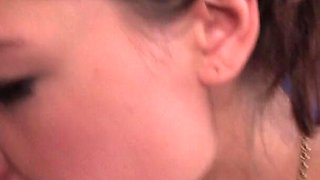 Teen eager to take it deep into her ass