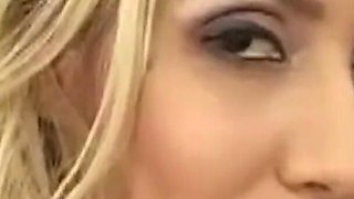 Seeing a Huge Cock in the Gloryhole Made the Cheating Blonde Want to Suck It