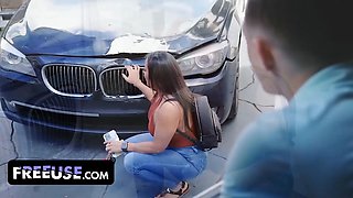 😮 johnny's hidden: making his step-mom to pay for her error with her body