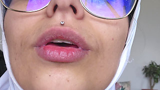 Showing You Every Inch of My Body Till You Cum in My Face