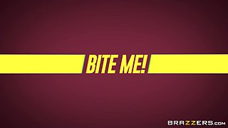 Bite Me! With Phoenix Marie, Luna Star - Brazzers