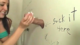 Sexy Babe Gets Her Mouth Filled with Jizz After Gloryhole BJ Action