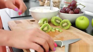 Teen beauty Jessica Lincoln serves anal fun in the kitchen