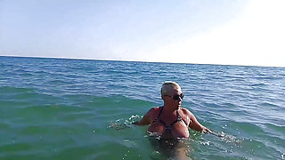 Summer with stepmom at the sea