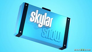 Squirting Up The Salesman With Van Wylde, Skylar Snow - Brazzers
