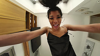 Sabrina Jade - Facesitting in Tights