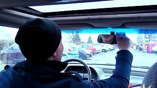 Publicsex nympho handles strangers cock