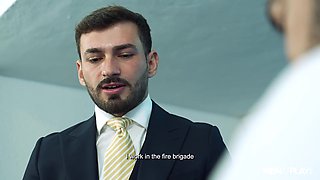 Dr. Rom Examines Koki - MENatPLAY