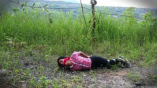 Nancy Drew's Outdoor Bondage Adventure