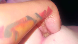 I Fist, piss and he squirt my sissy slut husband