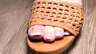 Saturn Mesmerizes Her Step Brother Into Her Puppy With