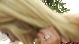 Conquering Vivian West's cumshot smut