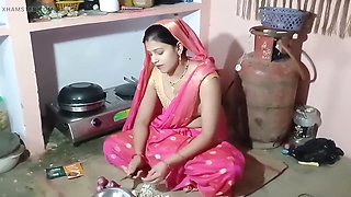 Stepmom Rajlaxmi Aunty wants it now, let's get wild