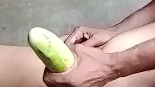 Desi Housewife's Sex with Finger