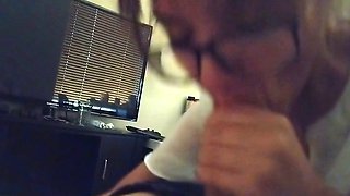 Czech amateur blowjob and fucking POV in public
