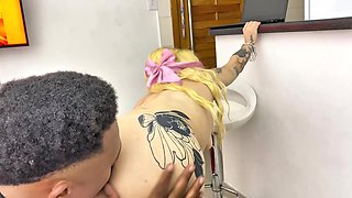 The black guy went to fix my intercom and fucked me in the hair