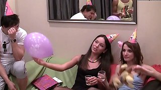 Naive amateur inexperienced blonde teen Ashlynn