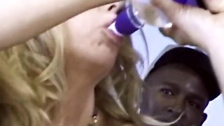 Pin-up dream girl at cuckold scene