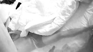 Horny fat arab housewife fingered on amateur hidden cam