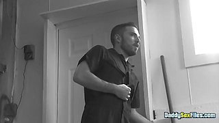 Gang Fun In The Rest Room - Leo Donato, Billy Ramos, Josh Stone, Franco Scott
