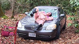 On the Hood Squirt to the Road No Matter Whose Watching She's Gonna Exaplose