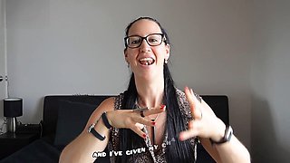Pleasure Toy Queen Vlog shares her journey writing a steamy book