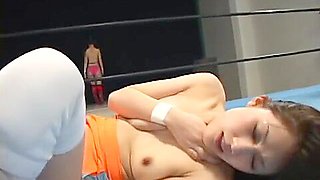 Japan Wrestling Lesbian