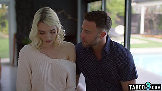 Desperate blond wants to get pregnant