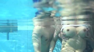 Suzuna Komiya offers the hottest suck off by the pool