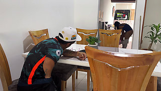 I get horny watching my Indian stepmother do toileting with little clothing, she realizes that I start masturbating while I see her.