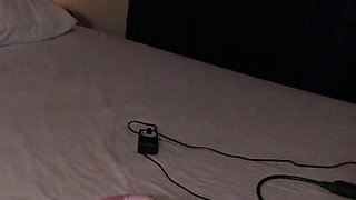 Hot Babe Uses a Fuck Machine and Sexy Outfit on Webcam
