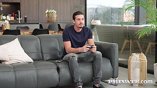 Private com - Do you want to see Isabella Angelina, my dad's secretary, getting soaking wet?