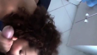 ma beurette tire mon jus en me suçant