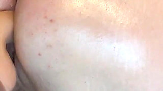 Thick Girl Uses a Sex Machine to Get a Lot of Pleasure!!