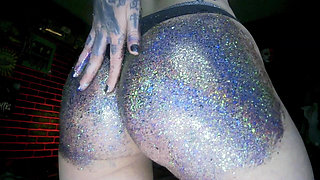 Alternative Girl Oil Massaging a Butt and Spanking by Glitters