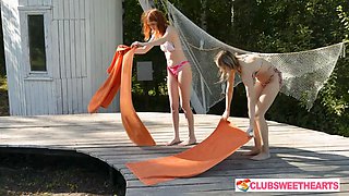What are Best Friends for? 18yo Alice Flore & Mia Murkovski Playing at ClubSweethearts