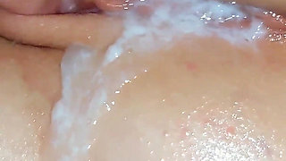 Spooning Leads to Pussy Full of Cum