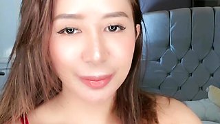 Cute Indonesian Streamer Sofia Hilda Big Tits Masturbate