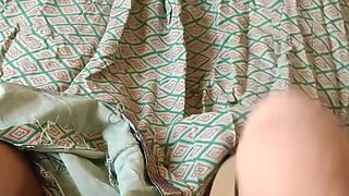 Quick Anal Fuck of Maasi Girl When Both Were Alone at Home