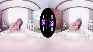 Hot Brunette Girlfriend POV Blowjob