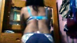 Filipina MILF Helps a Man Cum on Webcam