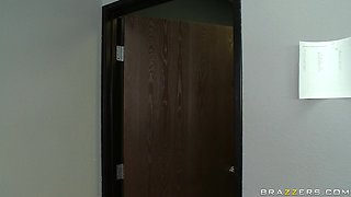 Tiny Dancers With Mckenzee Miles, Brooke Brand, Keiran Lee - Brazzers