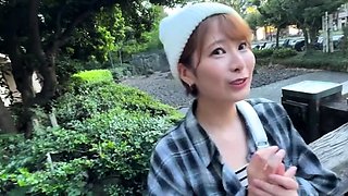 [Exposing Perverted Sexual Habits] A Short Bitch Who Ca